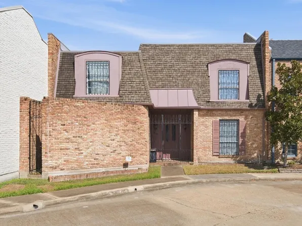 2107 Stonewalk Dr, Houston, TX 77056
