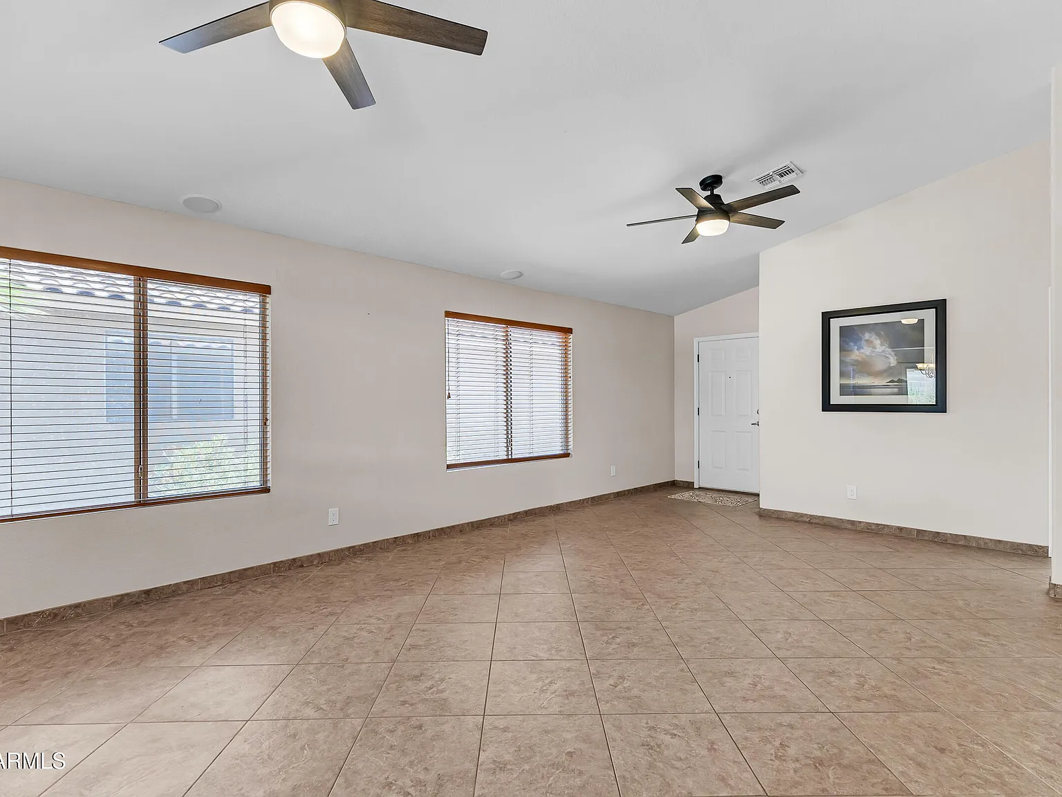 4 bed, 2.0 bath, 1590 sqft, $2,400 — Photo 4