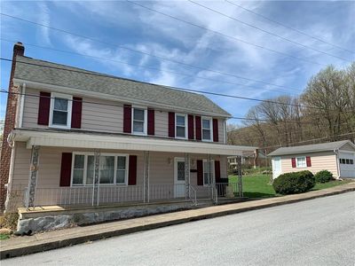215 Oxford St, Pen Argyl, PA, 18072