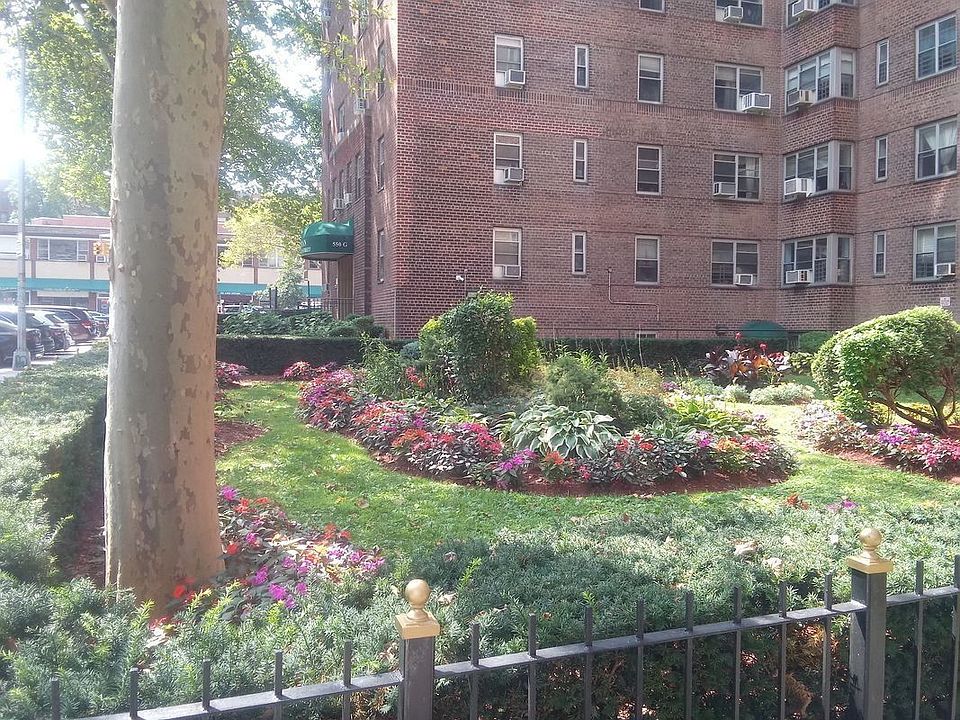 1st image of 550 Grand St #5EJ