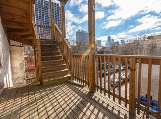301 W Eugenie St APT 4, Chicago, IL 60614
