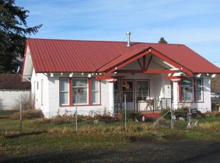 815 Adams St, Fossil, OR 97830