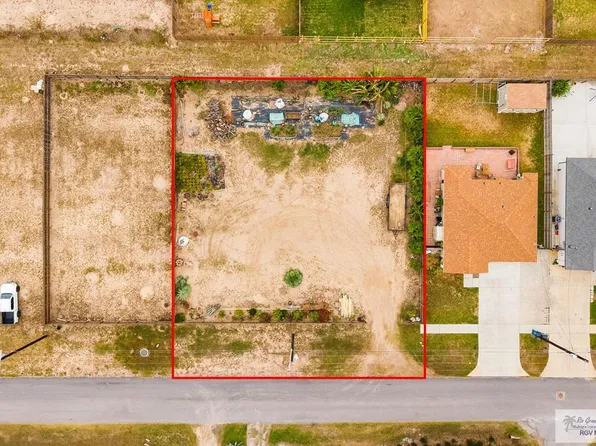 2741 Pennsylvania Ave, Pt Isabel, TX 78578