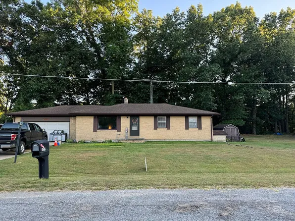 4272 Arrow Wood Curv, Benton Harbor, MI 49022