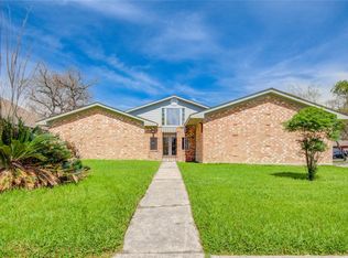 13747 Rampchester Ln, Houston, TX 77015