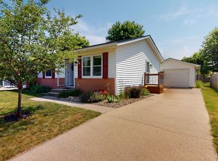 5440 Frost Dr, Ames, IA 50014