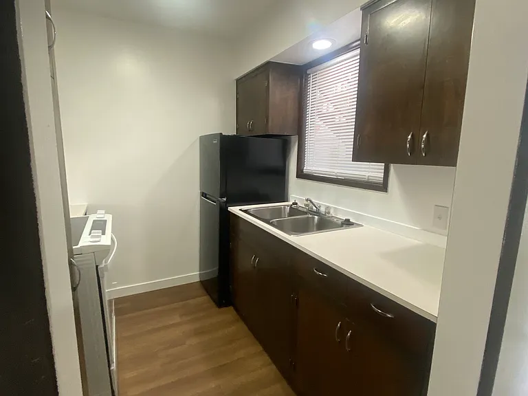 2020 Center St NE #38 — Photo 2