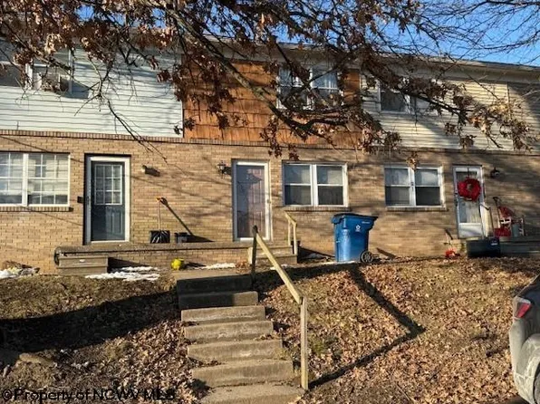 20 Marcus Dr, Morgantown, WV 26501