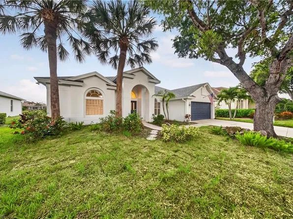 2628 White Cedar LN, NAPLES, FL 34109