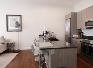 465 Harrison Ave #425, Boston, MA 02118