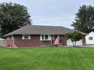640 Fostoria Rd, Northwood, OH 43619