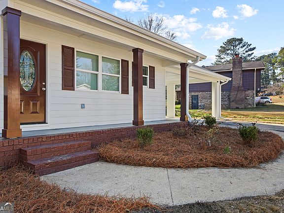 5th image of 2120 Knighton Dr