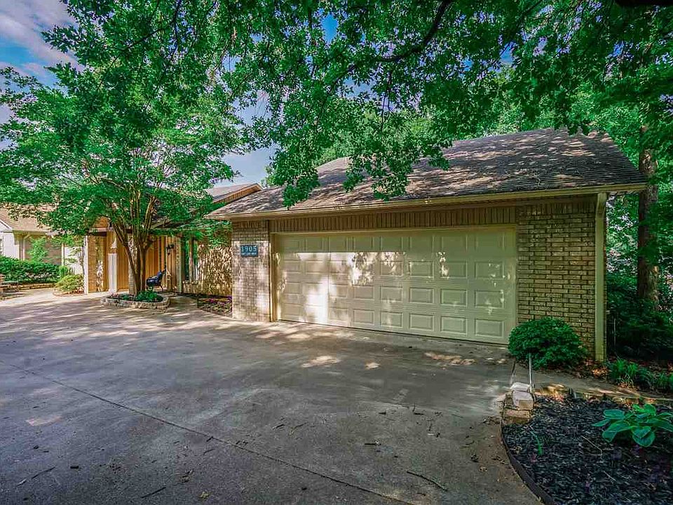 1905 E Lake Dr, Gladewater, TX 75647 Zillow