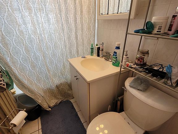 5th image of 1724 W Ainslie St #2