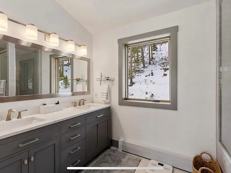 712 High Point Dr — Photo 16