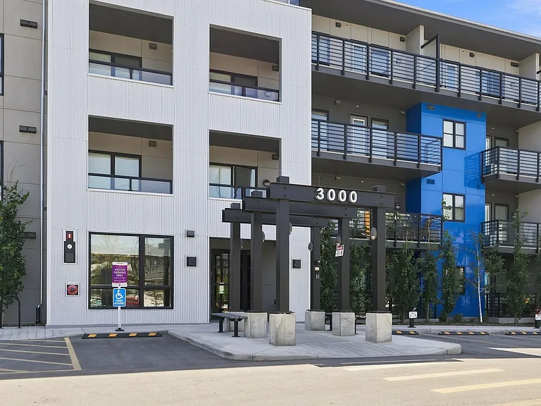 350 Livingston Cmn NE #3303 — Photo 19