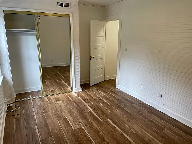 1715 W Railroad Ave #2 — Photo 13