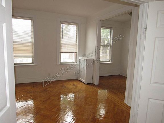5th image of 2384 27th St #2