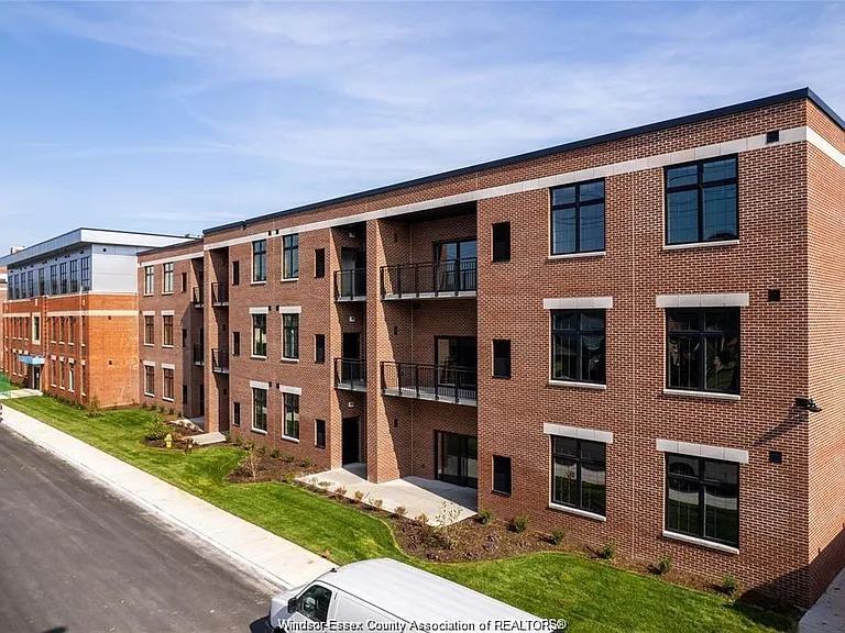 1370 Argyle Rd #106 — Photo 24