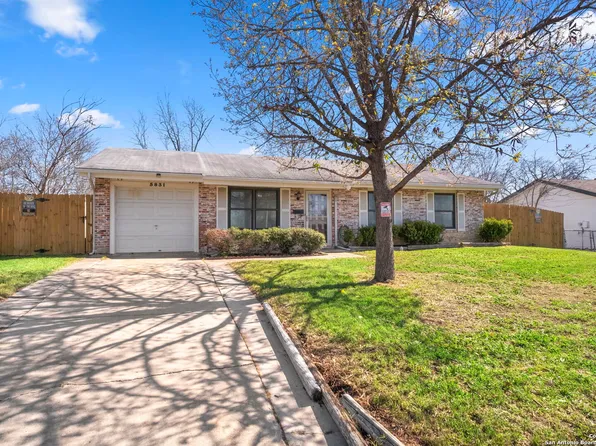 5831 LAUREL VALLEY DR, San Antonio, TX 78242