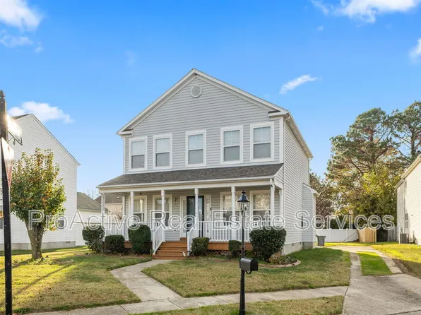 1 Parliament Ct, Hampton, VA 23669