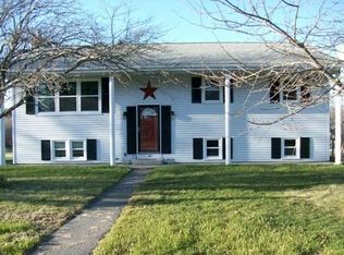 45 Donna Ter, Taunton, MA 02780