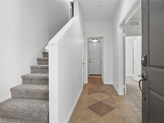 3rd image of 22 Paseo Rosa