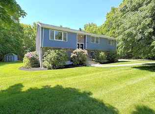 27 Kennedy Rd, Sharon, MA 02067
