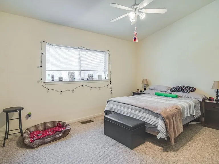 1816 Seay Ct — Photo 20