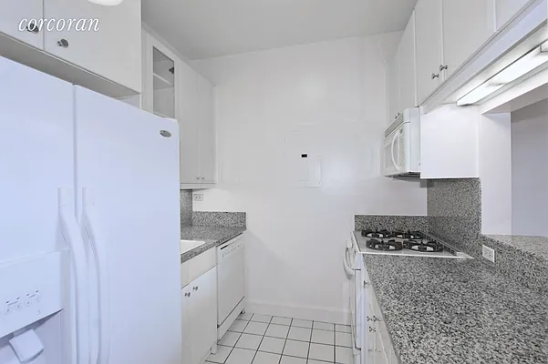 Rented by Corcoran | media 7