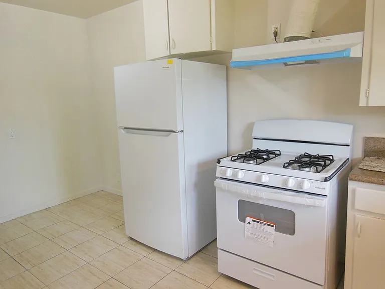 307 N Howard St #B — Photo 5