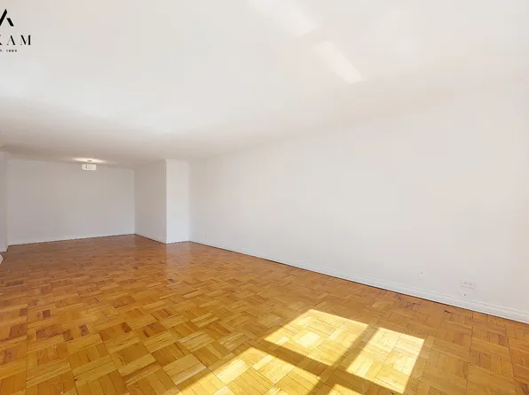 239 East 79th Street image 5 of 13