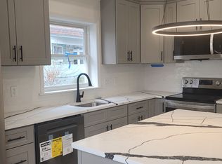 30 Lyman St #1, Waltham, MA 02452