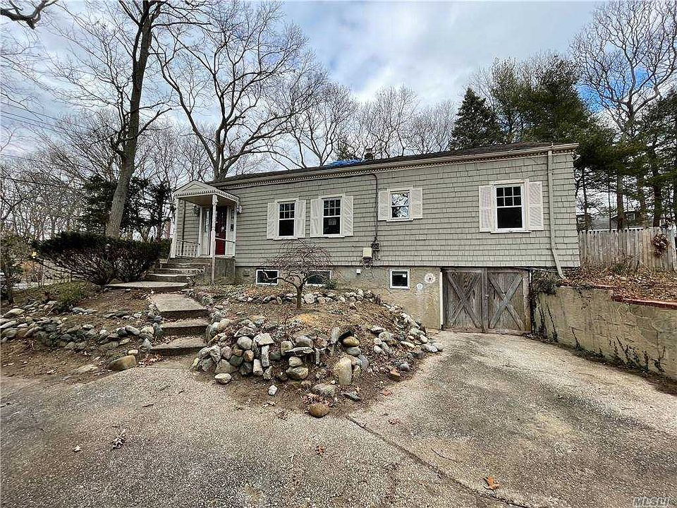 1st image of 409 Landing Ave