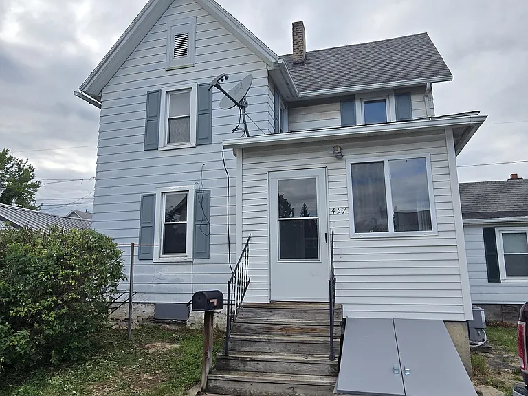 457 Wilson St — Photo 27