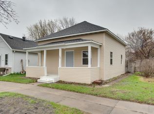 104 2nd St NE, Barnesville, MN 56514