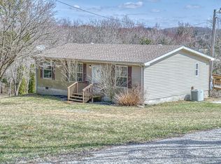 2077 Dyer Long Rd, Cookeville, TN 38501