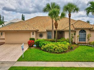 22231 Cranbrook Rd, Boca Raton, FL 33428