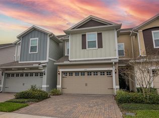 972 E 10th St, Apopka, FL 32703