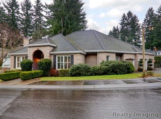 1670 Village Park Ln, Lake Oswego, OR 97034