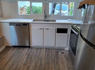 2828 NE Everett St UNIT 17, Camas, WA 98607