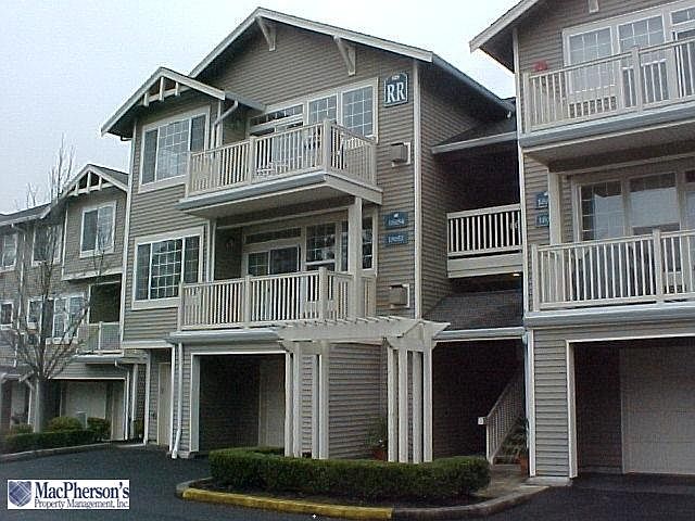 1st image of 18654 NE 55th Way