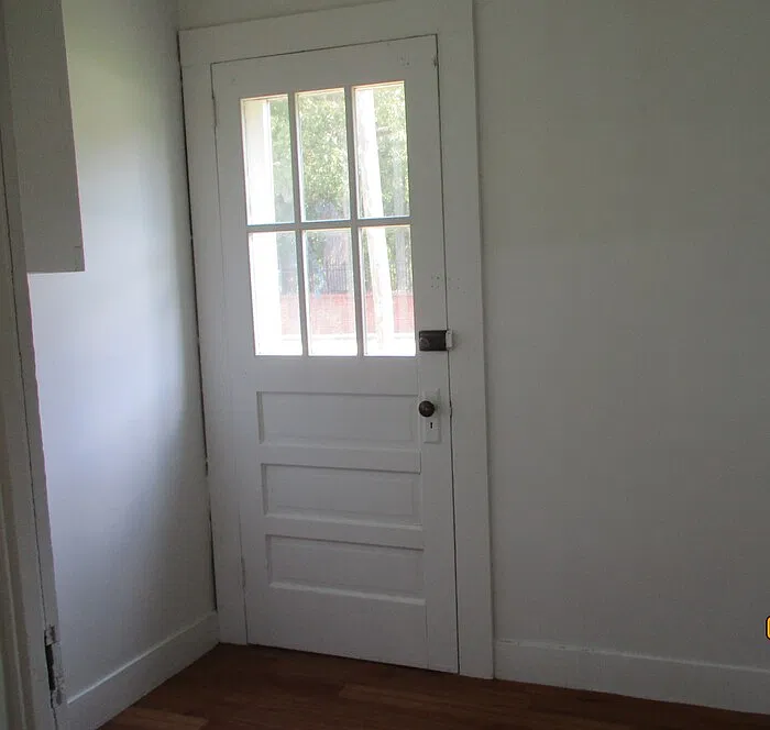 2 bed, 1.0 bath, $1,250 — Photo 3