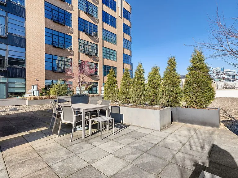 420 NW 11th Ave #506 — Photo 44