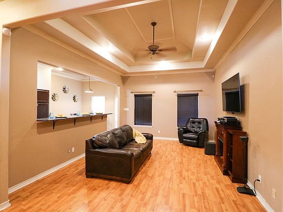 3rd image of 2415 Sutton Ct