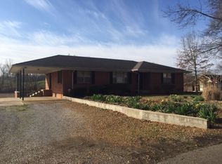 595 Kelly Rd, Dyersburg, TN 38024