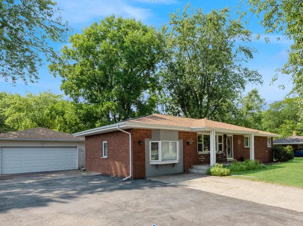 1924 Center St, Portage, IN 46368