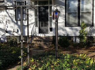 1061 Fairmount St SE, Grand Rapids, MI 49506