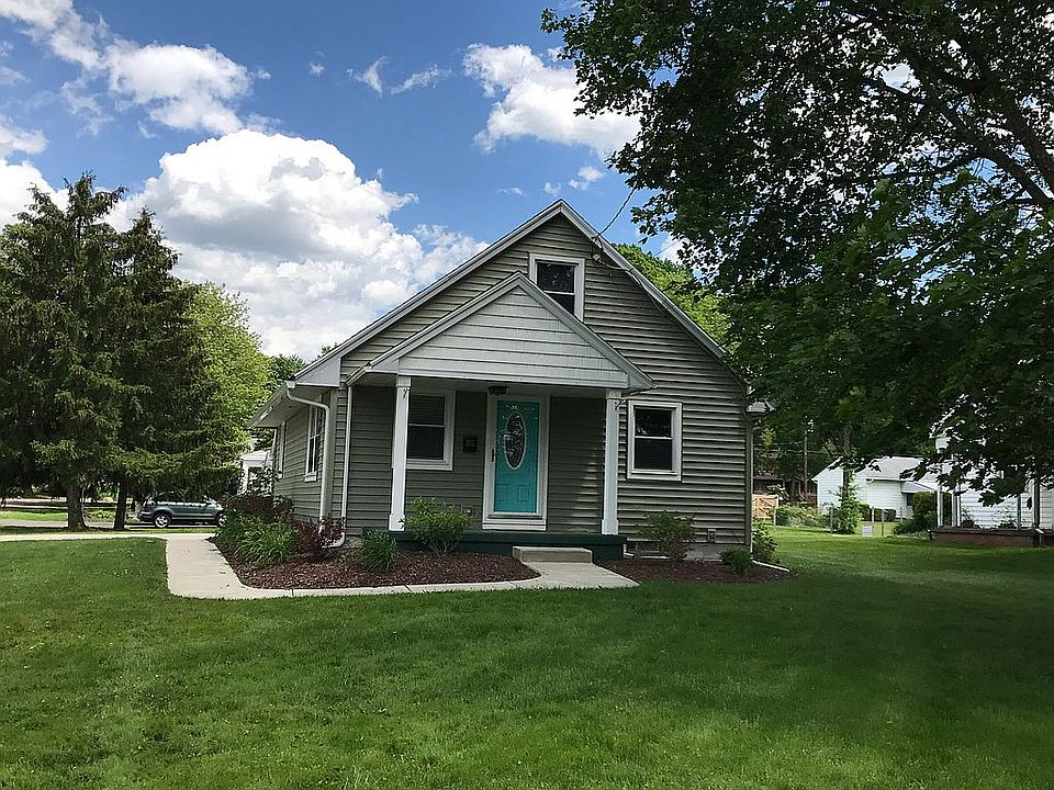 1st image of 255 Greenwood Dr