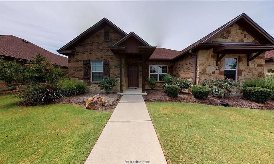 1st image of 412 Deacon Dr W